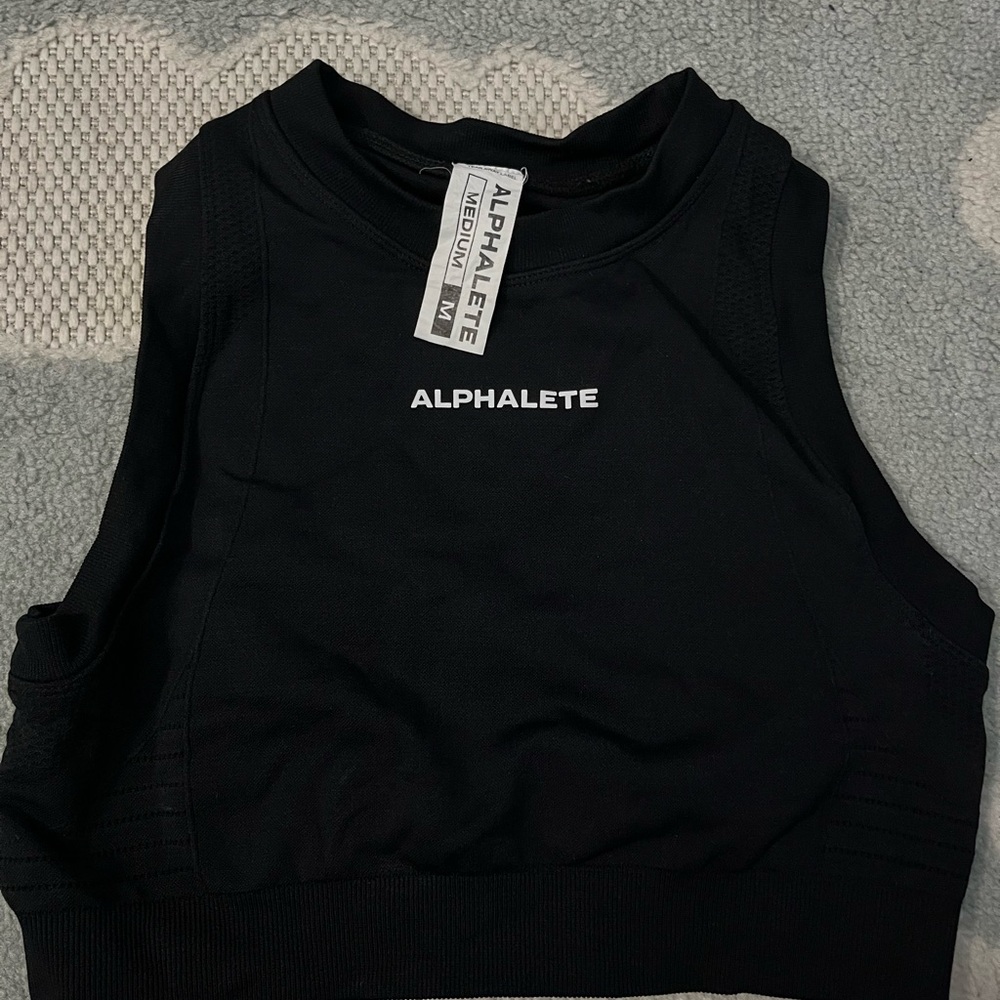 Alphalete Black Sleeveless Crop Muscle Tee